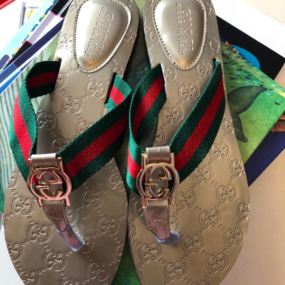 Gucci flip flops